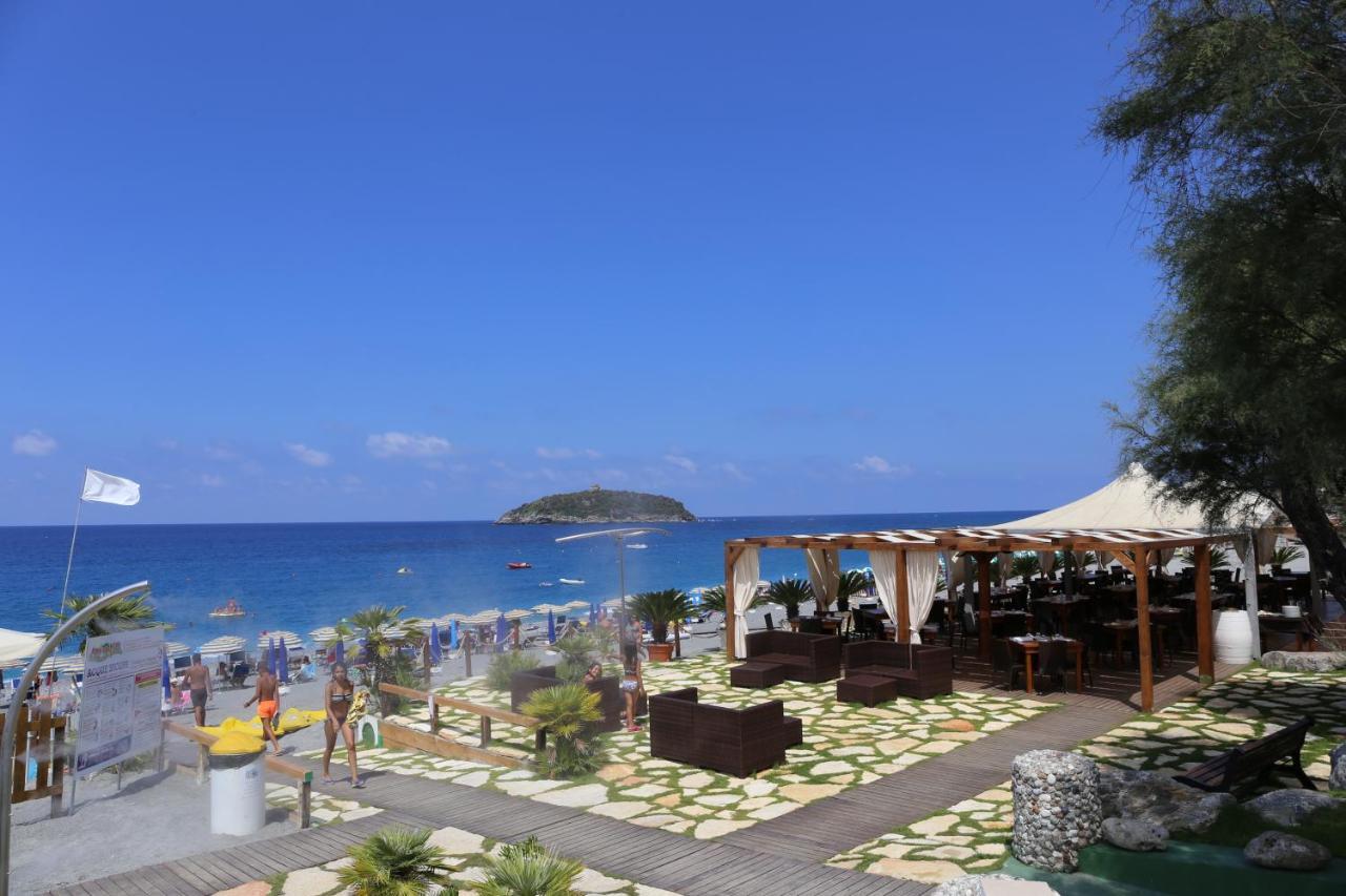 B&B La Stazione 디아망테 외부 사진