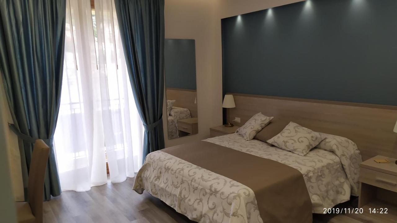 B&B La Stazione 디아망테 외부 사진