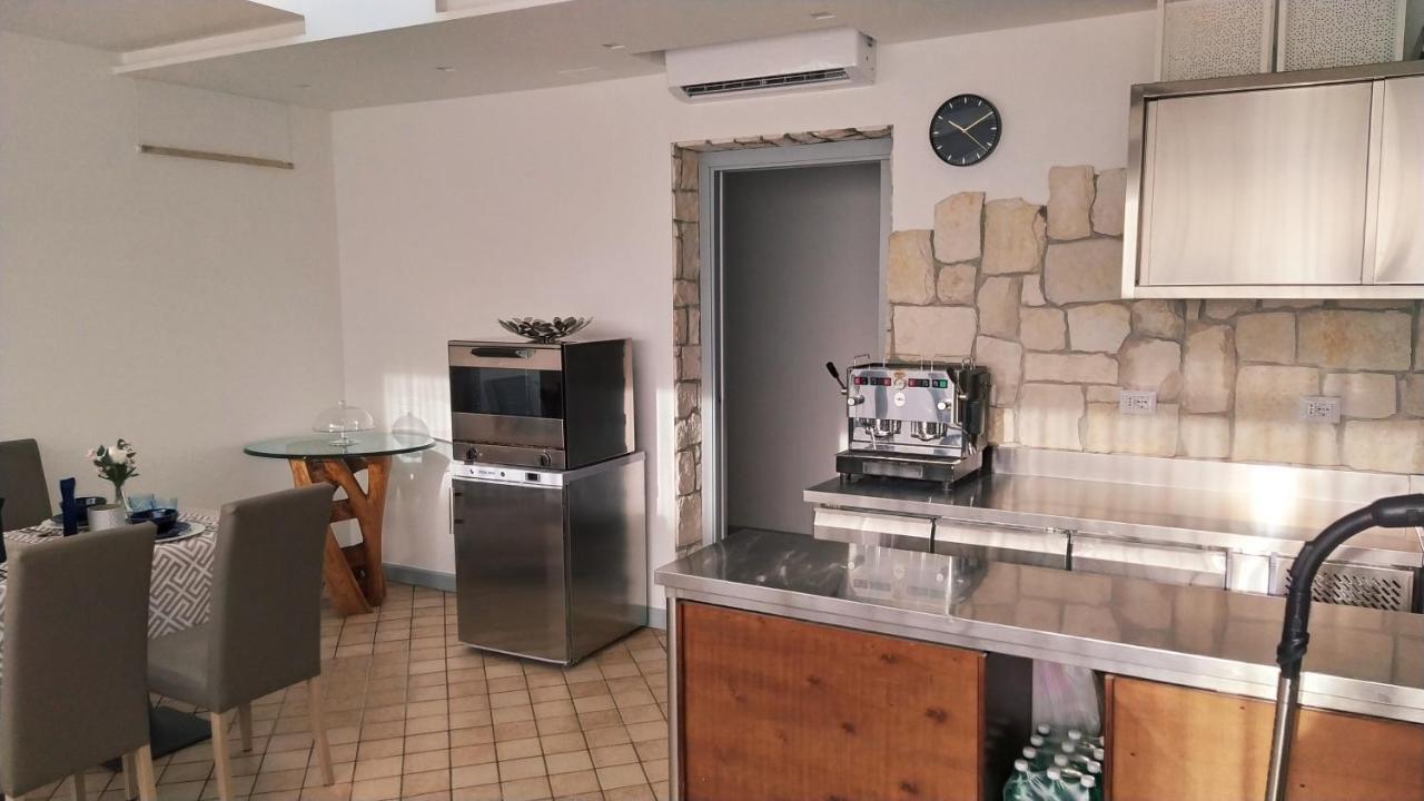 B&B La Stazione 디아망테 외부 사진
